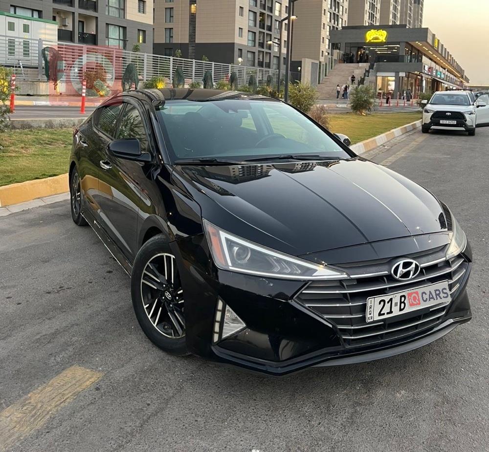 هیوندای ئەلەنترا